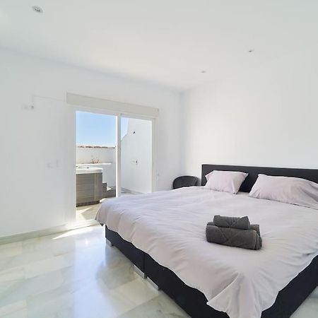 Superbe Appartement Avec Jaccuzi Марбеля Екстериор снимка