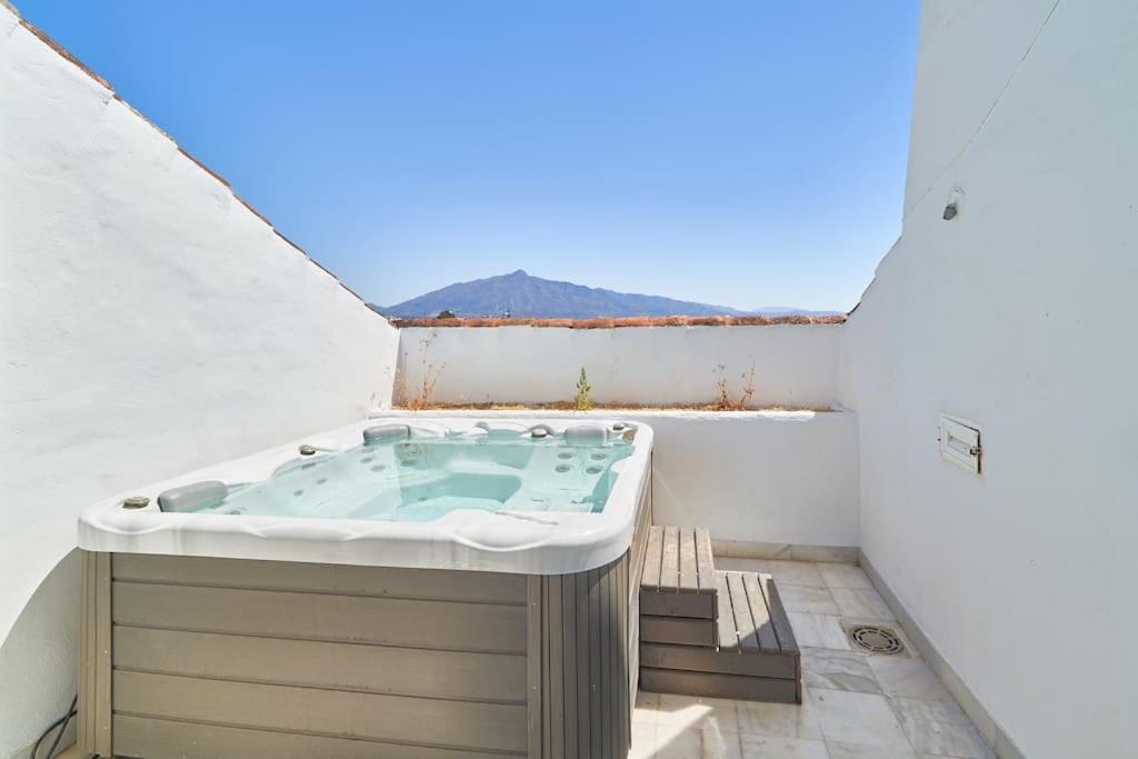 Superbe Appartement Avec Jaccuzi Марбеля Екстериор снимка