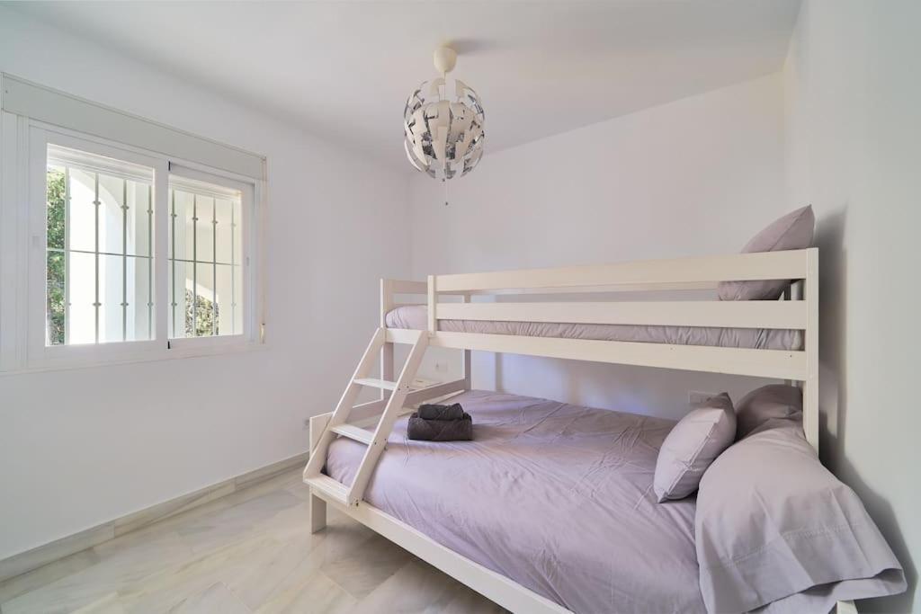 Superbe Appartement Avec Jaccuzi Марбеля Екстериор снимка